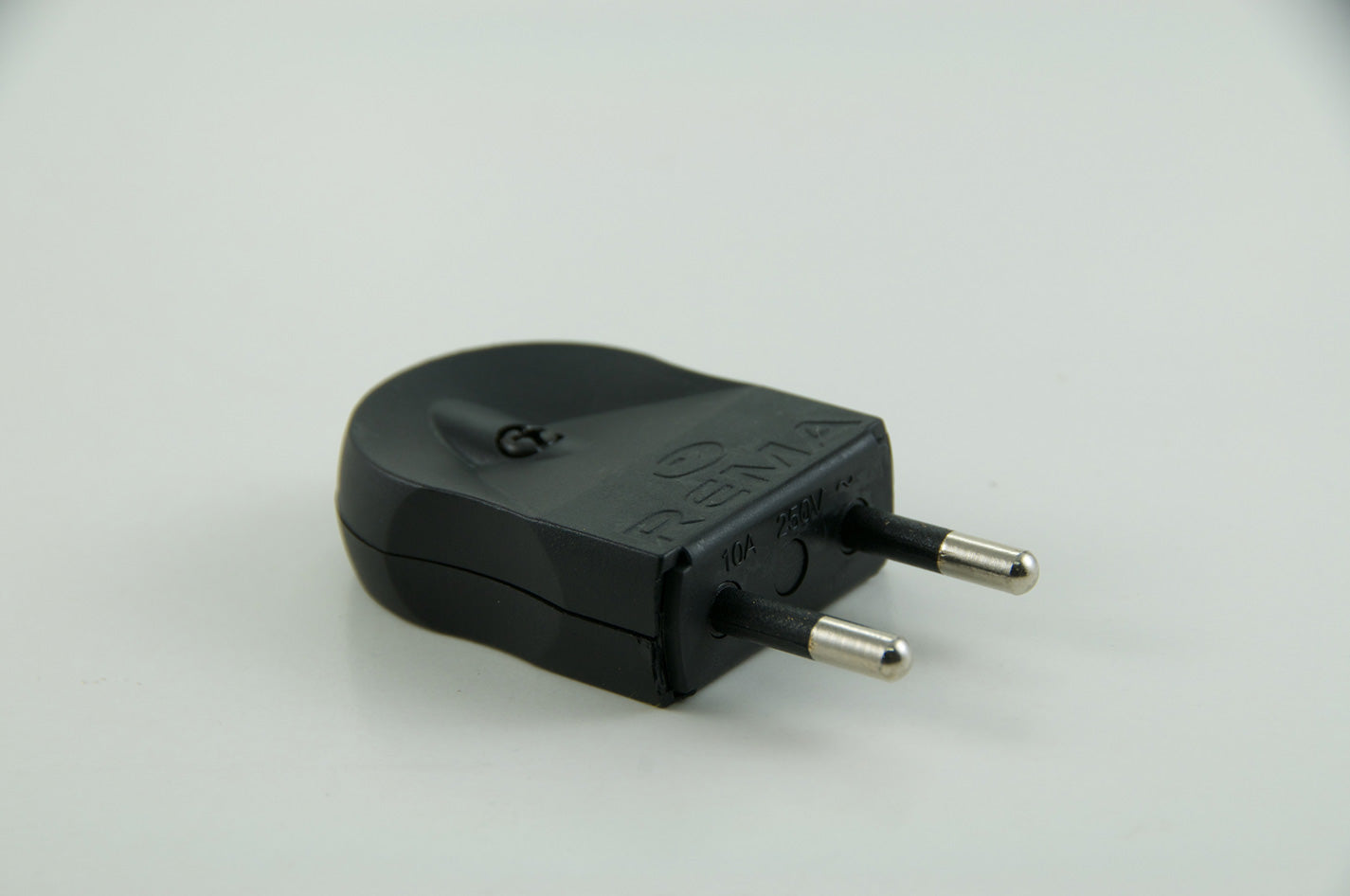 Enchufe macho convert. 10A S/T 1274 negro